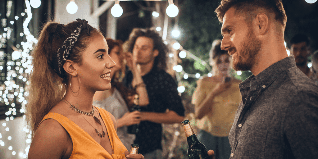 How to Make a Good First Impression on a Date | Blog | Tawkify