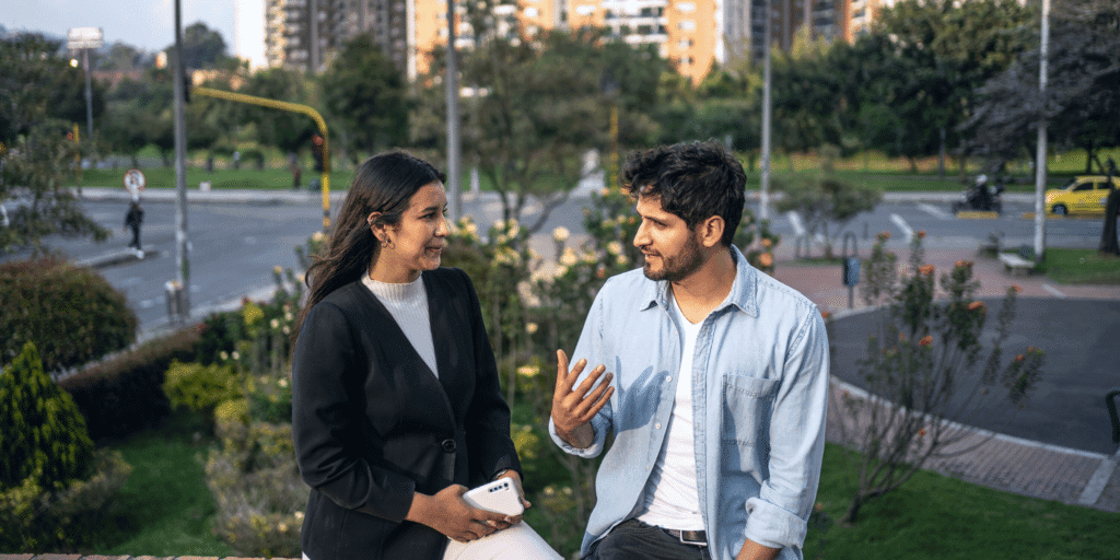 How to Make a Good First Impression on a Date | Blog | Tawkify