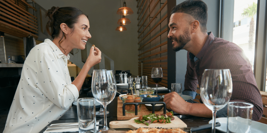 How to Make a Good First Impression on a Date